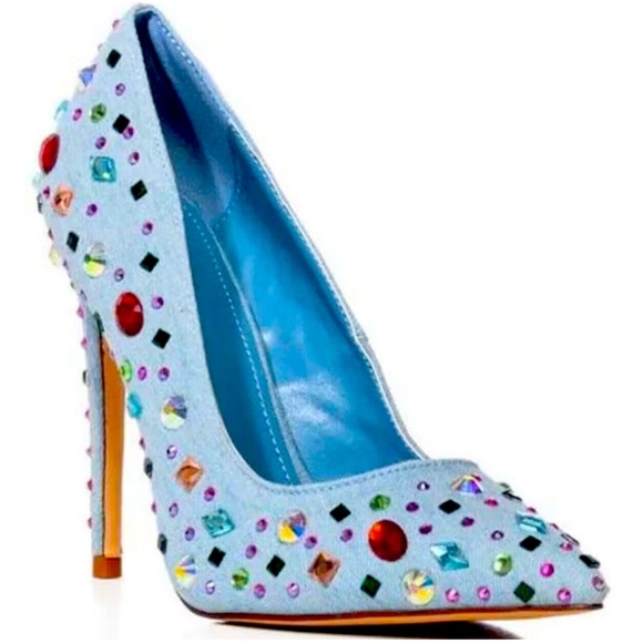 New Azalea Wang
Camellia Denim Colorful Crystal Pumps - Picture 5 of 13
